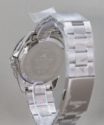Pre-owned Casio Oceanus Ocw-t2600j-7ajf Men Watch Japan Classic Line Titanium Radio Solar