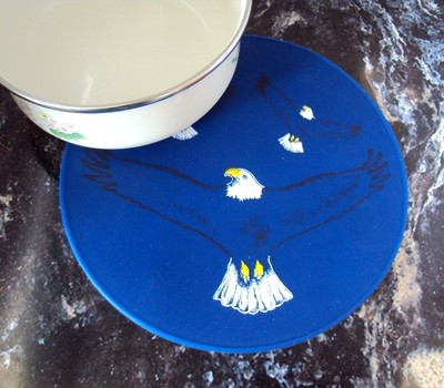 Blue Silicone Soaring Eagles Table Trivet Table Placemat Kitchen Hot Pad