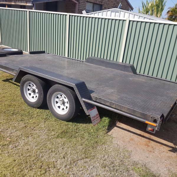 50 car trailer 4.3 m long hire with winch Cars