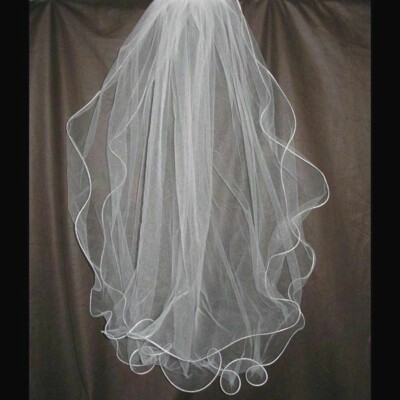 White Curly Edge Double Layer White Wedding Veil, 24 in.x 30 in.