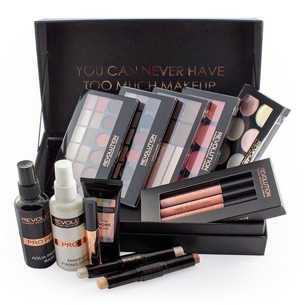 Make up revolution gift set in Edgware, London Gumtree