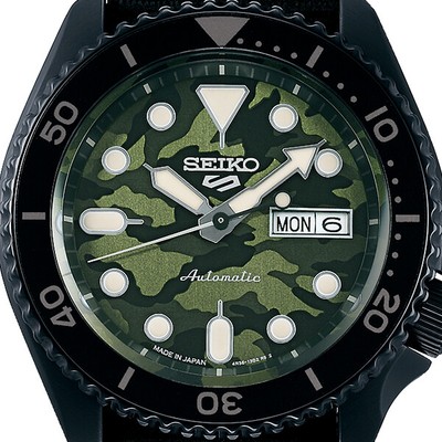 Pre-owned Seiko 5 Sbsa173 Green Sports Street Style Automatic Men's Watch In Box