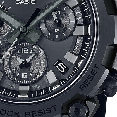 Pre-owned Casio G-shock Mt-g Mtg-b3000bd-1a2jf Black Bluetooth Solar Men Watch In Box