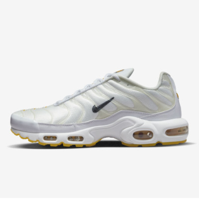 Nike Air Max Plus SE Shoes 'Summit White' (DQ8960-100) Expeditedship