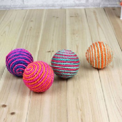 1x Funny Cat Sisal Rope Weave Ball Teaser Chewing Rattle Scratch Catch Toy