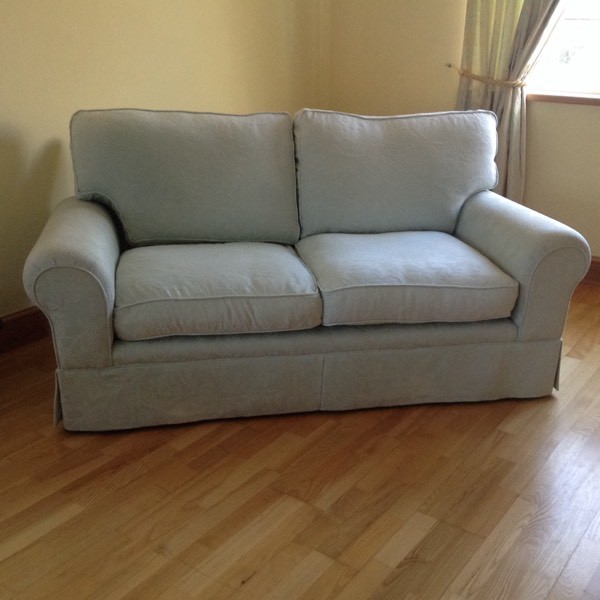 Two seater settees in Salisbury, Wiltshire Gumtree