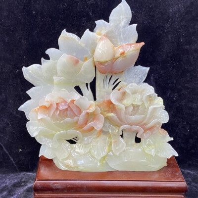 5.8lb Natural Crystal.hetian jade.Hand-carved.Exquisite being in full flower