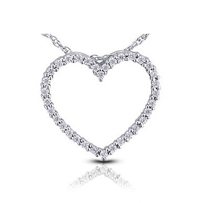 0.86 TCW E-VS2 Round Brilliant Earth Mined Certified Diamonds Platinum Pendant