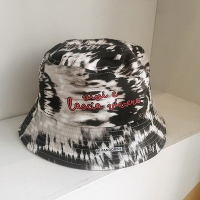 

Hat A Bootleg Woman Le Pandorine Yoko Hat Live Tie Dye Black, Multicoloured