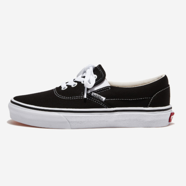Black vans best sale shoelaces