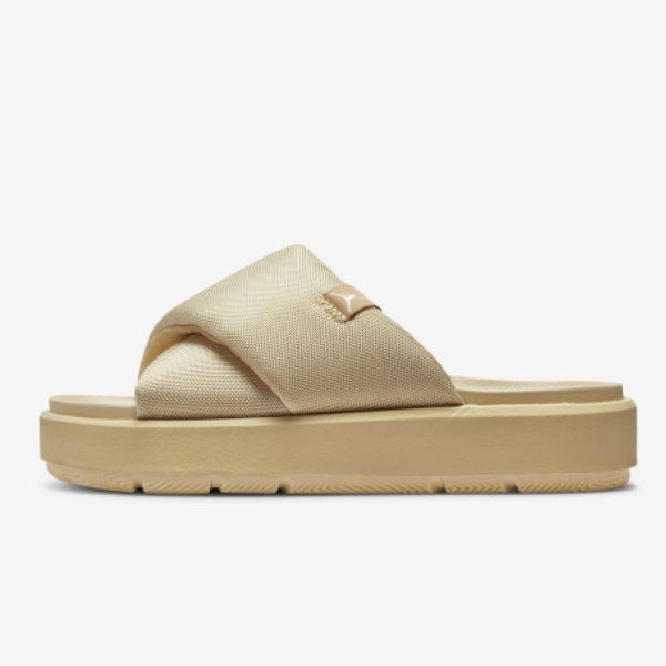 

Женские шлепанцы Nike Jordan Sophia Slide Sesame DD9277-212 Expeditedship, Коричневый, Nike Jordan Sophia