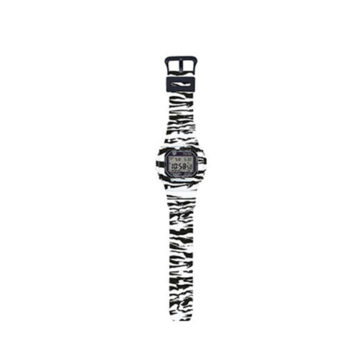 Pre-owned Casio G-shock Tiger Camo Dial Unisex Watch Gw-m5610bw-7 Blackwhite Resin Digital