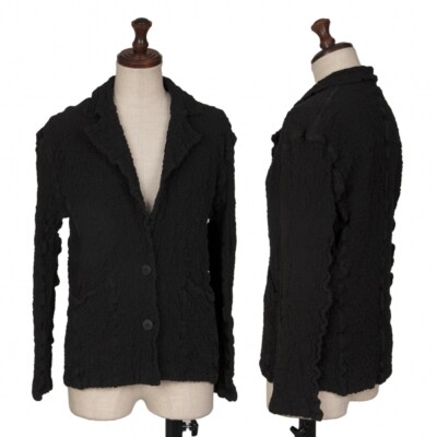 【me ISSEY MIYAKE】定番 CAULIFLOWER JACKET 黒 CAULIFLOWER JACKET – ISSEY MIYAKE ONLINE STORE
