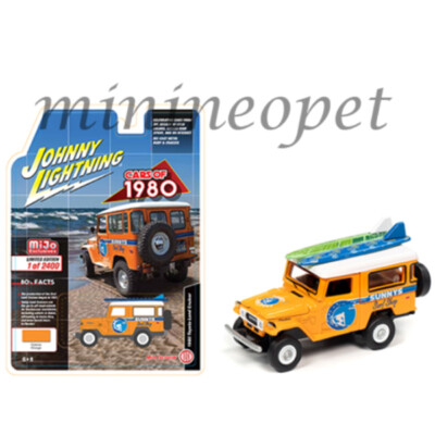 JOHNNY LIGHTNING JLCP7332 1980 TOYOTA LAND CRUISER OFF ROAD 4x4 1/64 w SURFBOARD
