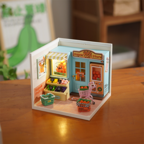 Rolife Miniature Dollhouse Super Creator Plastic  Building Teens DIY Gifts