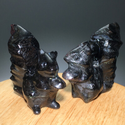 64g Natural Crystal.garnet.Hand-carved.Exquisite squirrel statues.2PCS A34
