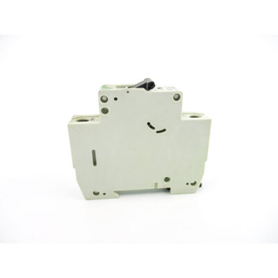 KLOCKNER MOELLER FAZ-C20 240/415VAC 20A NSNP