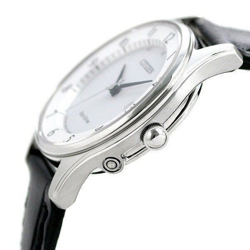 Pre-owned Citizen Collection Es0000-10a Eco-drive Solor Women's Watch In Box
