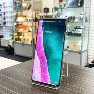 s10 plus on contract