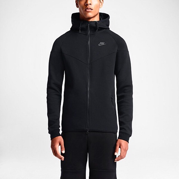 nike fleece tracksuit