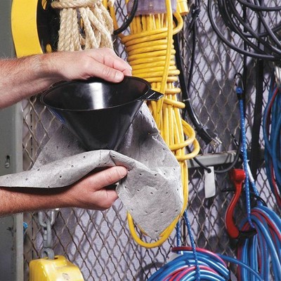 Spilltech Gp-M Absorbent Pad, 15 In W X 18 In L, Absorbs 20 Gal. Per Pkg,