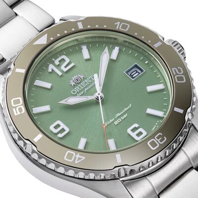Pre-owned Orient Mako 40 Rn-wj0001e Men's Watch Solar Green Date 2024 From Japan F/s
