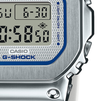 Pre-owned Casio G-shock Precious Heart Gm-s5600lc-7jf Silver Blue Women's Watch In Box
