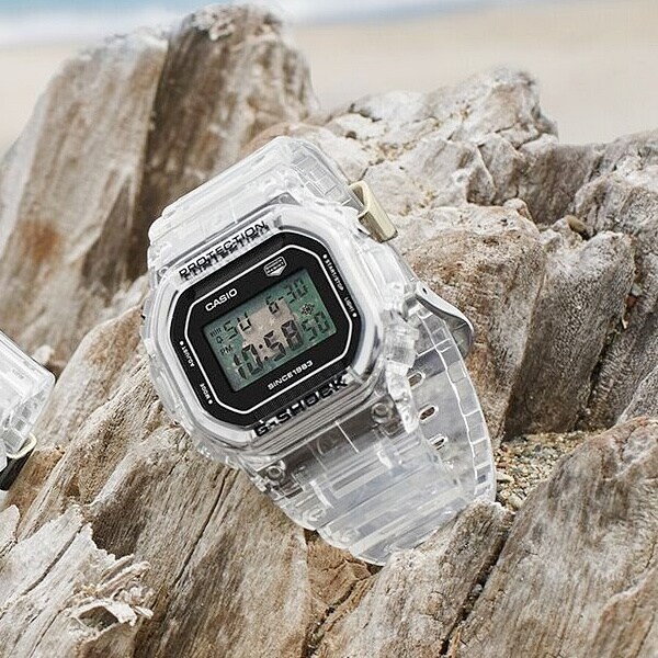 Pre-owned Casio G-shock Dw-5040rx-7jr 40th Anniversary Clear Remix Limited Men's Watch