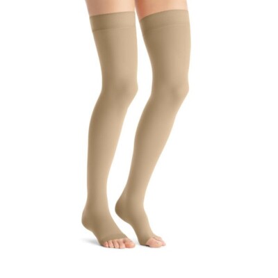 115545 - Jobst Opaque 20-30 Thigh High OT, Medium, Natural