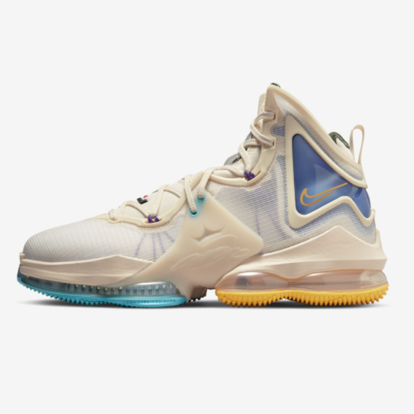 

Баскетбольные кроссовки Nike LeBron 19 «Миннеаполис Лейкерс» — DC9339 200 Expeditedship, Pearl white / university gold / game royal, Nike LeBron 19