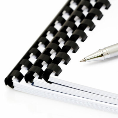 19 Ring Binding Comb Black 7/16'' 100pcs
