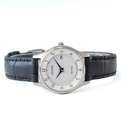 Pre-owned Citizen Collection Eco-drive Es0000-10a White Women's Watch In Box