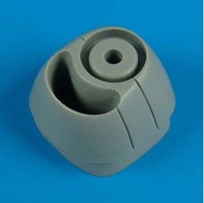 Quickboost 48333  1/48 Fairchild Au23A Correct Cowling for Roden