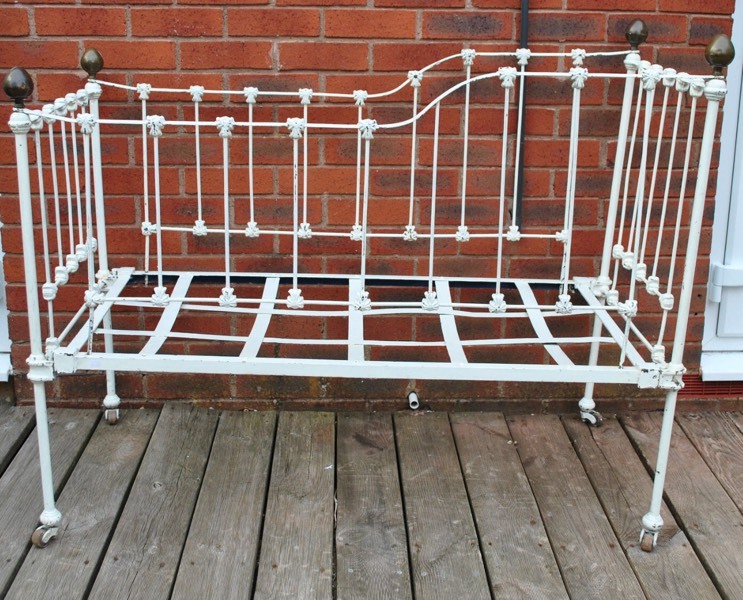 Antique / vintage Cast iron children baby cot or day bed in