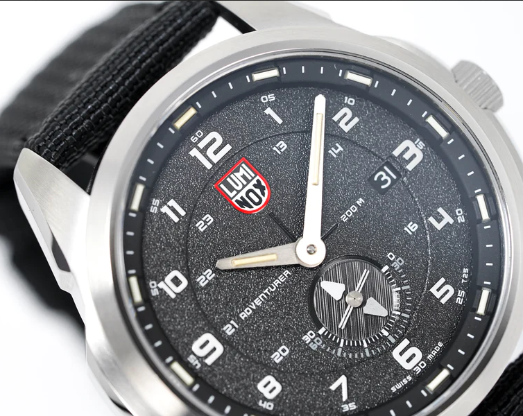 Pre-owned Luminox Atacama Adventurer Sapphire Crystal Black Dial Men's Field Watch Xl.1761