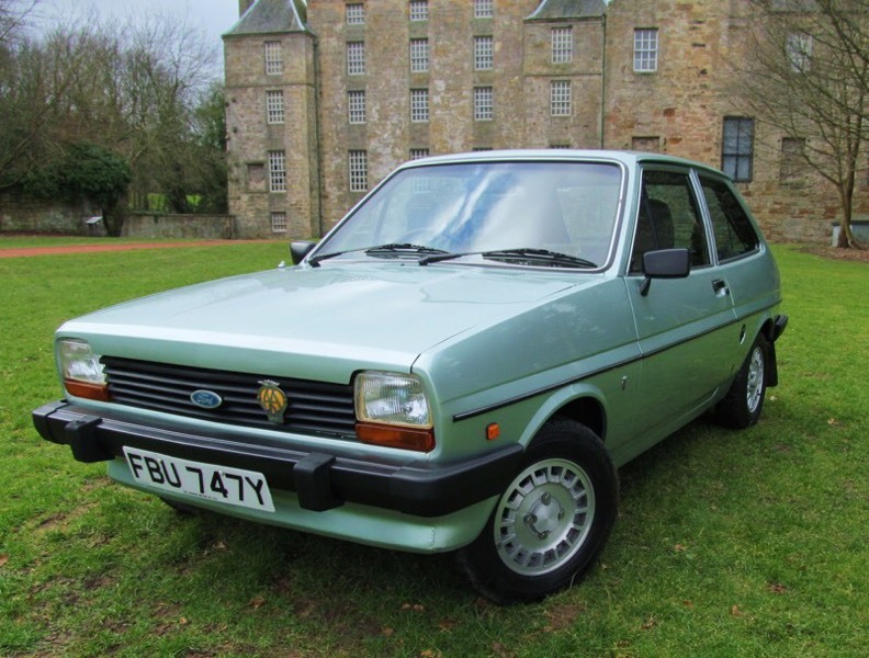 Ford Fiesta mk1 1.3 Ghia Not Xr2/ Supersport in Borrowstounness