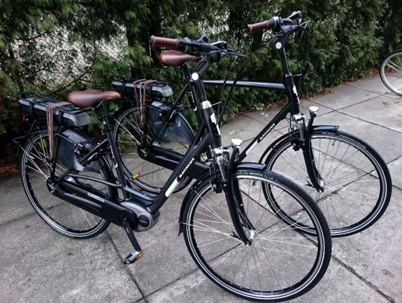 Electric dutch bike BOSCH 2016 BATAVUS *perfect for a couple* gents and