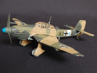 Hobby Master 1/72 Ju-87-D3, StG.3, Geschwaderkommodore Walter Sigel, Libya, 1942