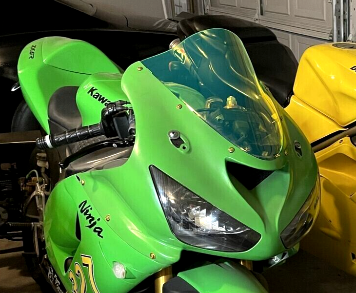 FLUO GREEN RACING DOUBLE BUBBLE SCREEN KAWASAKI ZX-6R 636 FLUO GREEN RACING DOUBLE BUBBLE SCREEN KAWASAKI ZX-6R 636