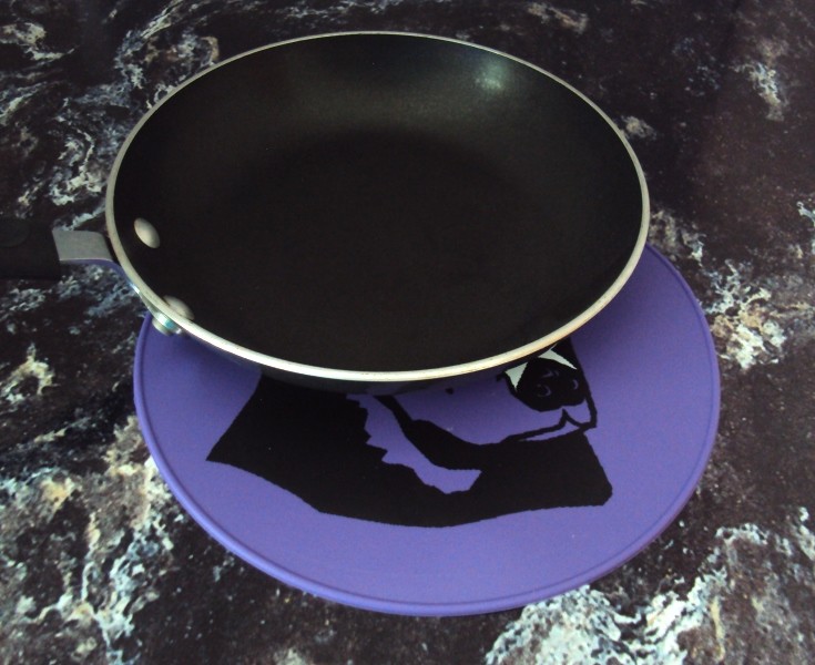 Purple Silicone Black Labrador Kitchen Hot Pad, Table Placemat, Table Trivet