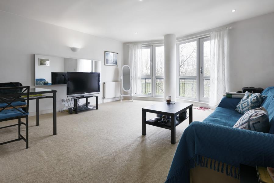 1 Bedroom Flat In New Atlas Wharf Canary Wharf E14 In Isle Of Dogs London Gumtree