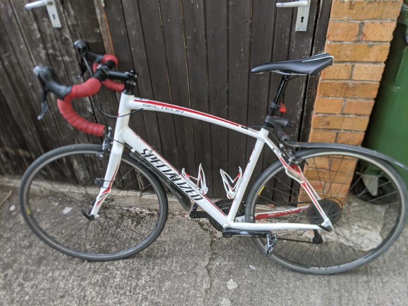 specialized secteur sport road bike