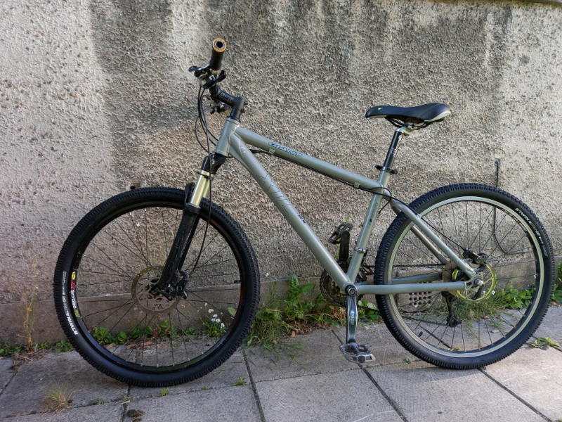 giant xtc sx mountain bike