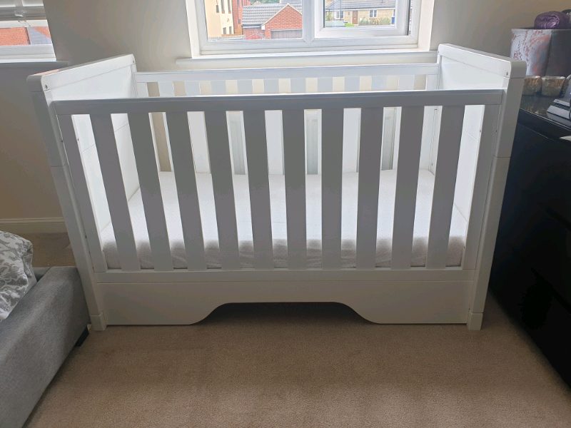 Boori cot gumtree hotsell