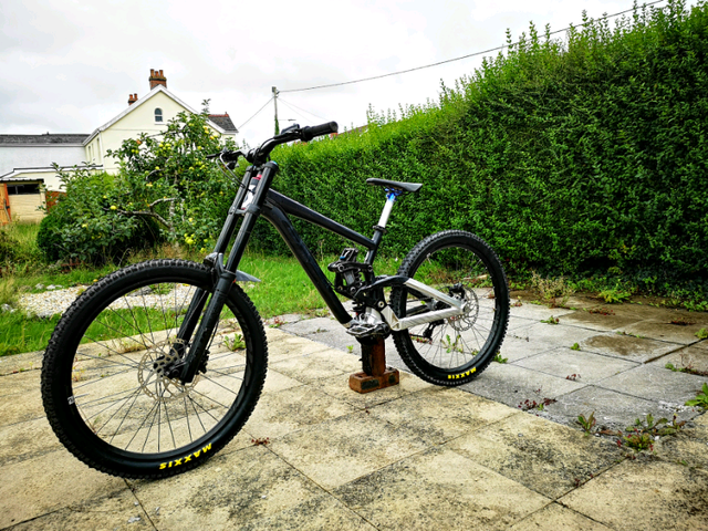2017 Scott Gambler 720 inconsistent DH