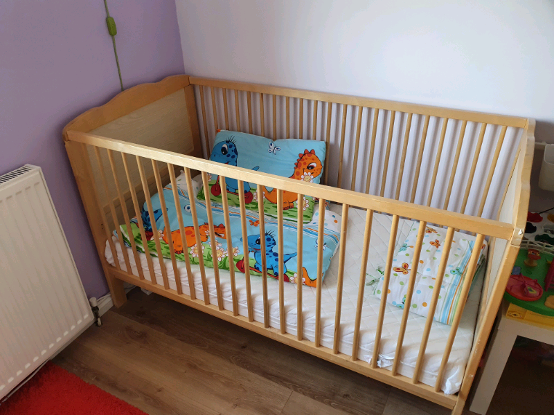 Gumtree cot bed cheap