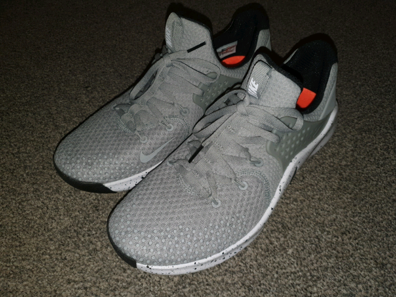 nike free tr v8 uk