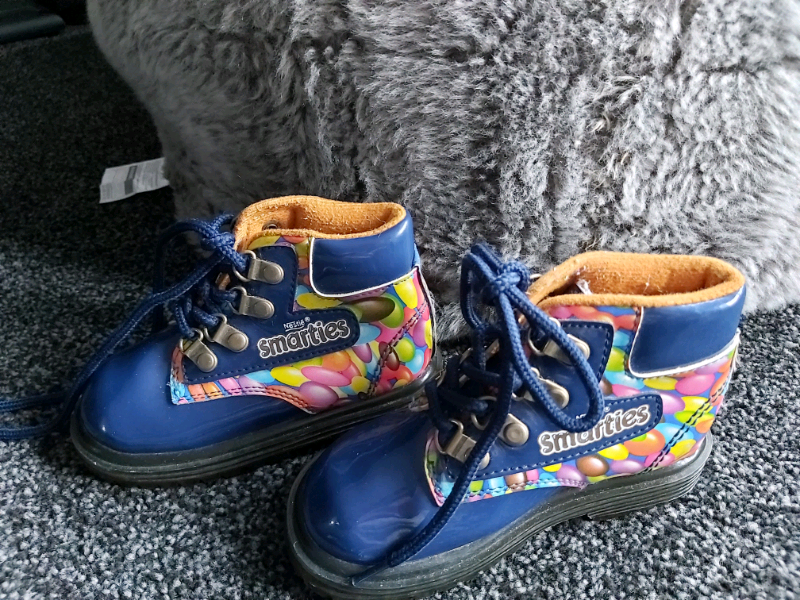 smarties shoes