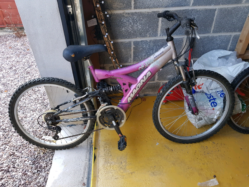 Gumtree girls bike hotsell