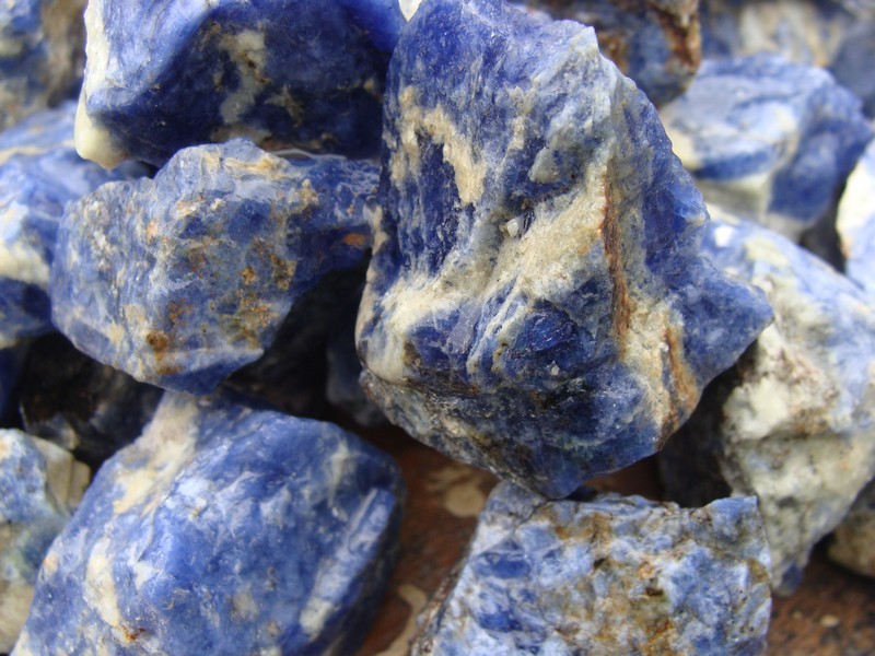 Natural Canadian BLUE SODALITE 1000 Carat Lots Rough Lapidary Rocks